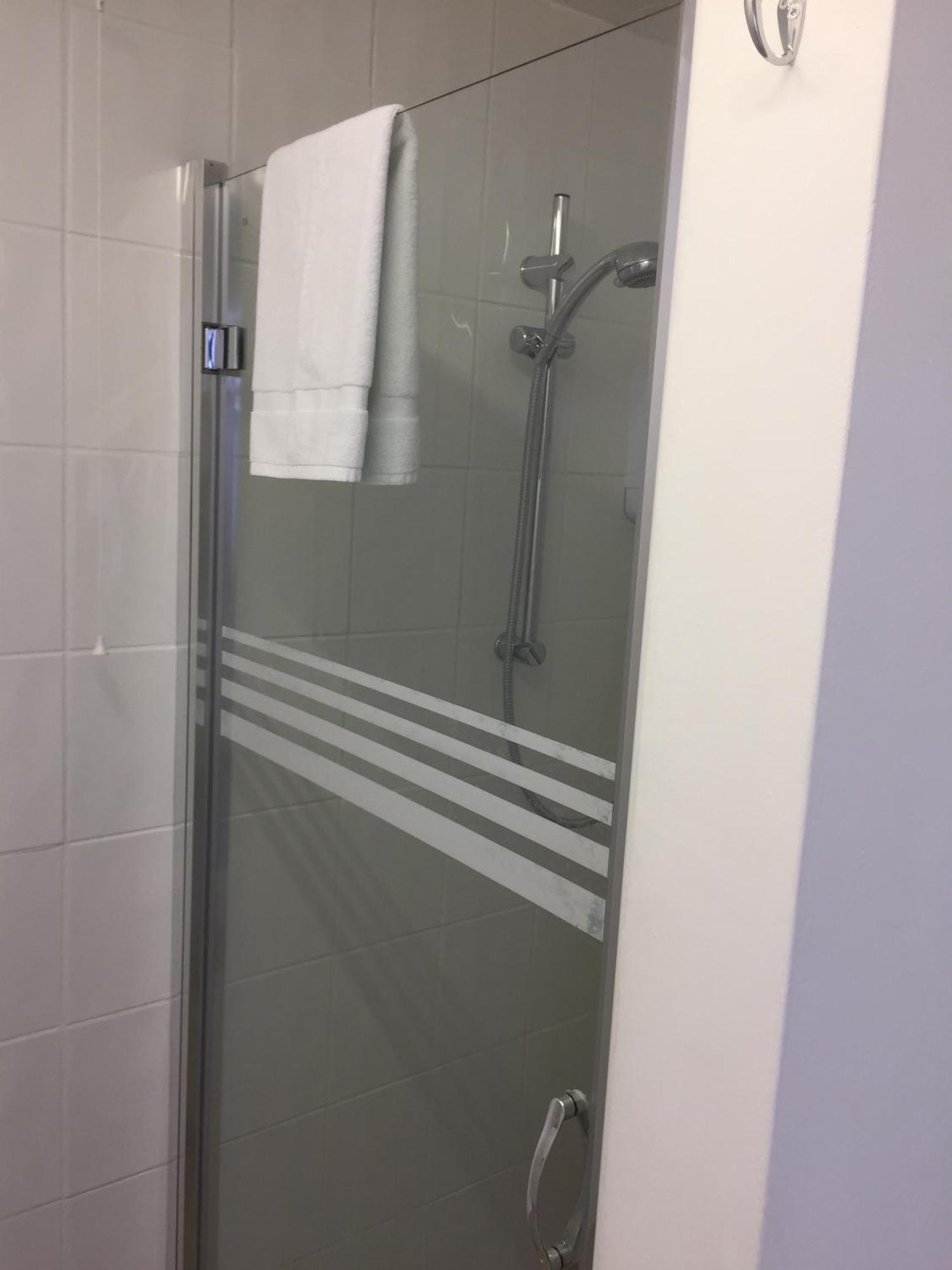 Basingstoke En Suite Room In Garden Annex Extérieur photo